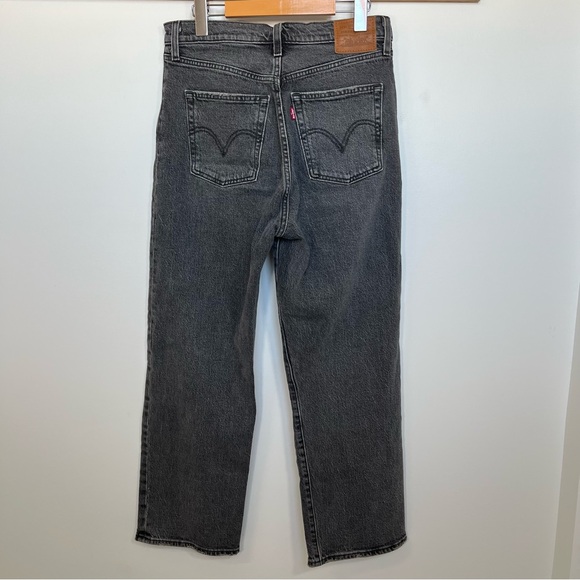 Levi’s Ribcage Straight Ankle Jeans | 28 - Picture 5 of 11
